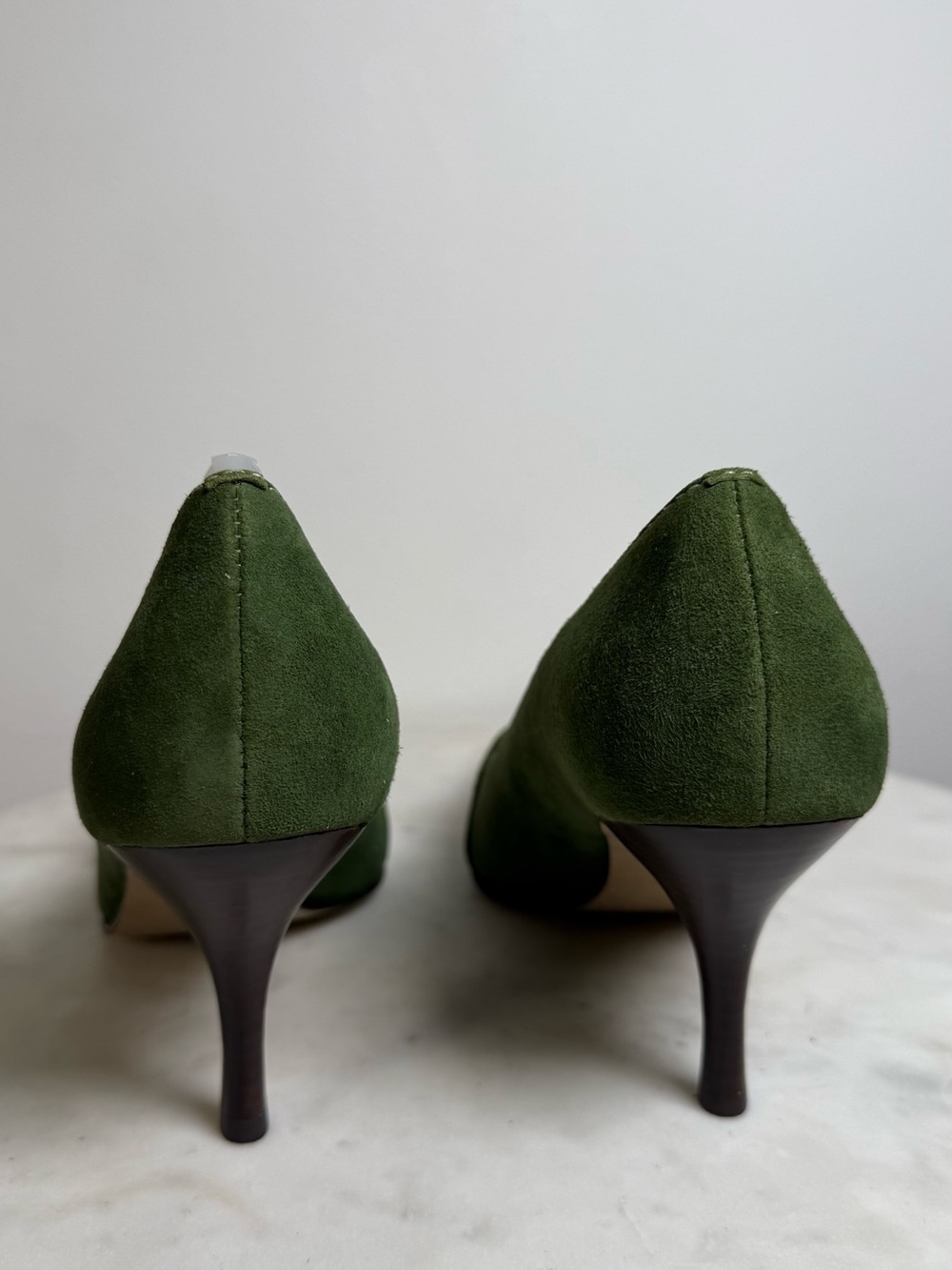Anne Klein AK Green Suede Leather Pointed Toe Pumps Heels Women’s - Picture 3 of 11